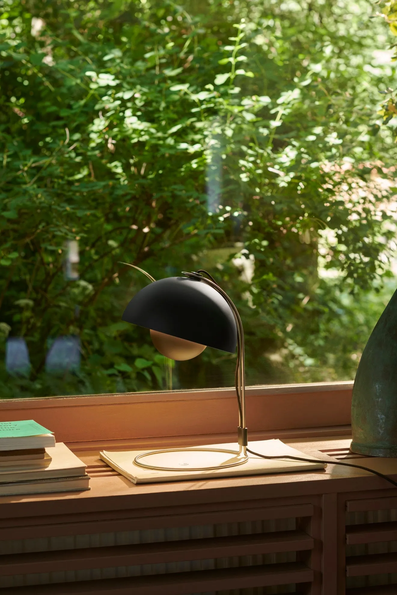 &Tradition Flowerpot VP4 table lamp