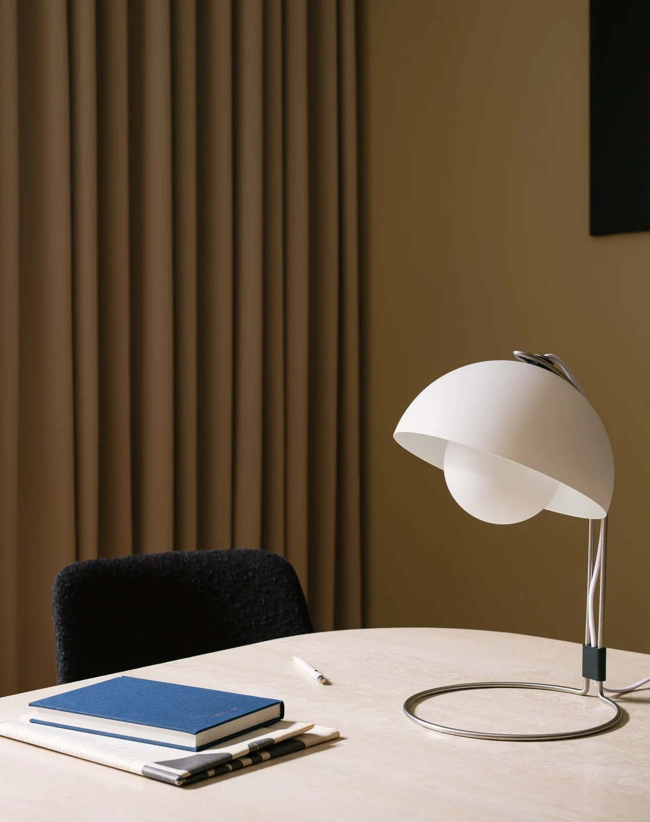 &Tradition Flowerpot VP4 table lamp