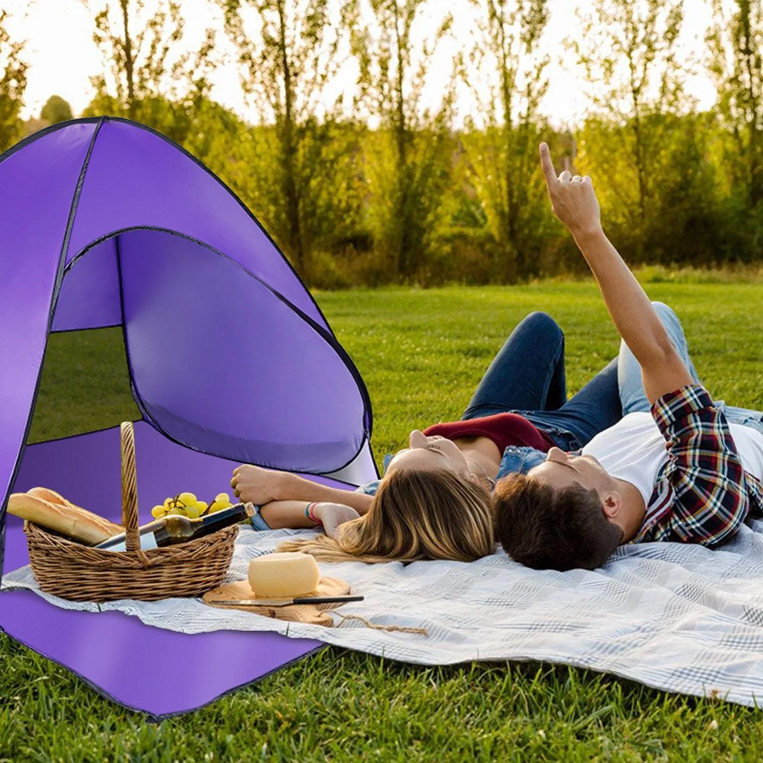 Pop Up Beach Tent Shade Shelter Anti-UV Automatic Pop Up Waterproof Tent Canopy for 2/3 Man with Net Window Storage Bag